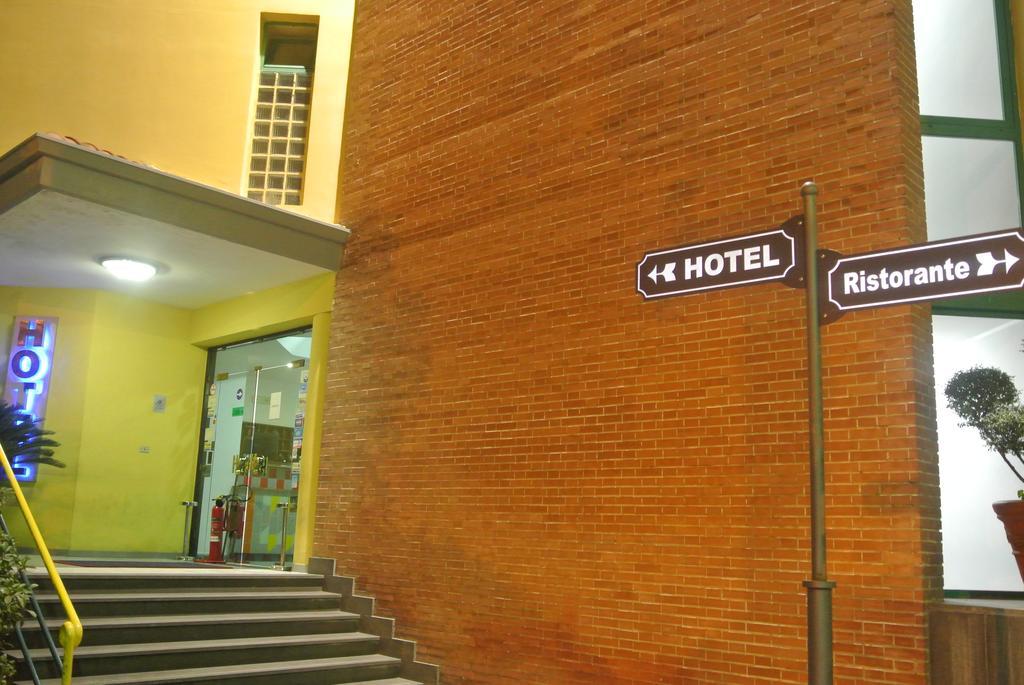 Hotel Stefano A Melito Melito di Napoli Εξωτερικό φωτογραφία