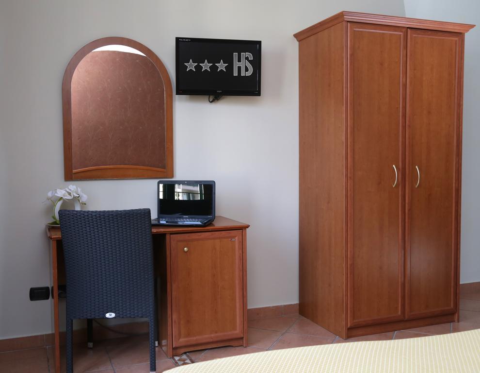 Hotel Stefano A Melito Melito di Napoli Εξωτερικό φωτογραφία