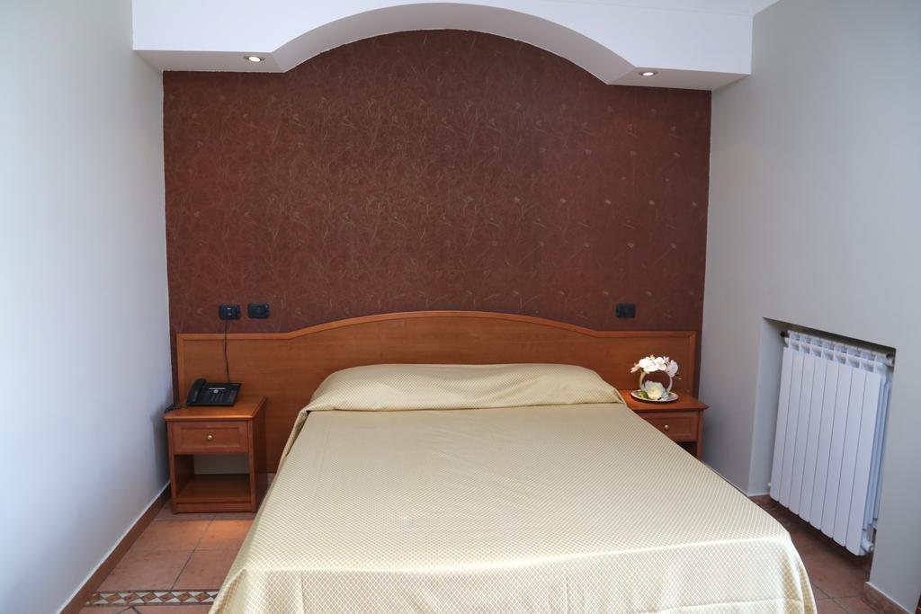 Hotel Stefano A Melito Melito di Napoli Εξωτερικό φωτογραφία