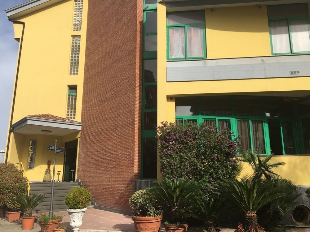 Hotel Stefano A Melito Melito di Napoli Εξωτερικό φωτογραφία