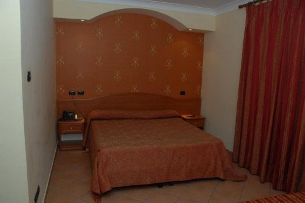 Hotel Stefano A Melito Melito di Napoli Εξωτερικό φωτογραφία